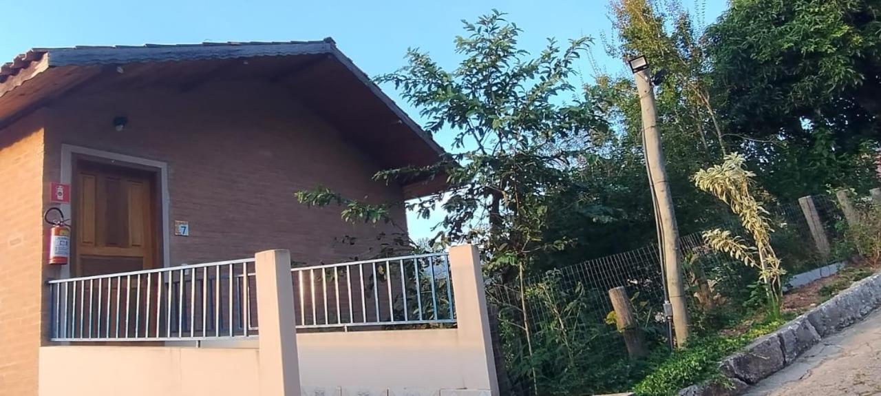 Hospedagem Vila Rica - 500M Do Centro De Cunha Sp Ngoại thất bức ảnh